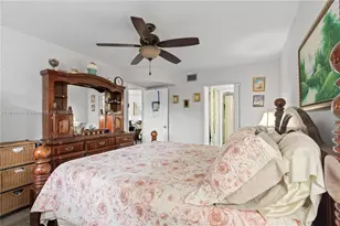 1000 Colony Point Cir, Pembroke Pines, FL 33026 - Photo 19