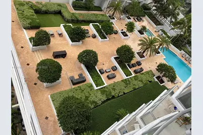 1050 Brickell Ave #1904, Miami, FL 33131 - Photo 17