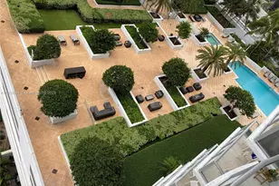 1050 Brickell Ave, Miami, FL 33131 - Photo 17