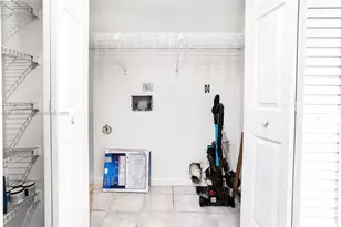 8660 SW 212th St, Cutler Bay, FL 33189 - Photo 37