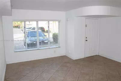 180 Riviera Cir #30-5, Weston, FL 33326 - Photo 13