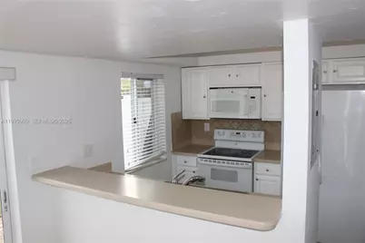 180 Riviera Cir #30-5, Weston, FL 33326 - Photo 21
