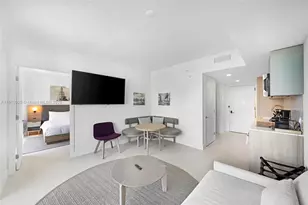 159 NE 6th St, Miami, FL 33132 - Photo 13