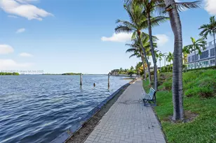 720 NE 62nd St, Miami, FL 33138 - Photo 37