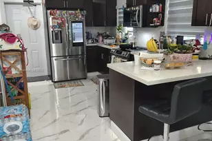 320 NW 2nd St, Florida City, FL 33034 - Photo 3