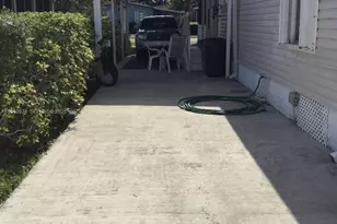 3005 SW 50th St, Dania Beach, FL 33312 - Photo 9