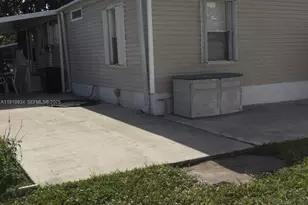 3005 SW 50th St, Dania Beach, FL 33312 - Photo 11