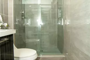 100 Bayview Dr, Sunny Isles Beach, FL 33160 - Photo 37