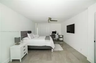 100 Bayview Dr, Sunny Isles Beach, FL 33160 - Photo 45