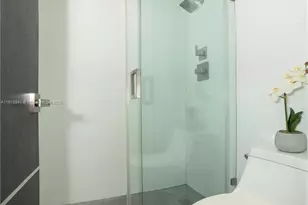 100 Bayview Dr, Sunny Isles Beach, FL 33160 - Photo 51