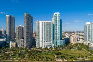 1900 N Bayshore Dr, Miami, FL 33132 - Photo 39
