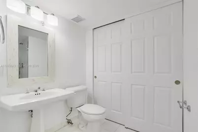 3500 Mystic Pointe Dr #1205, Aventura, FL 33180 - Photo 25