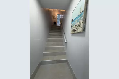 219 S Bay Harbor Dr. #B, Key Largo, FL 33037 - Photo 11