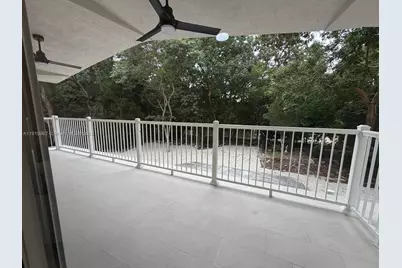 219 S Bay Harbor Dr. #B, Key Largo, FL 33037 - Photo 13