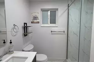 219 S Bay Harbor Dr, Key Largo, FL 33037 - Photo 9