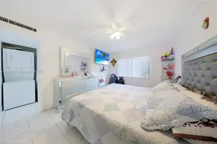 8005 W 6th Ave, Hialeah, FL 33014 - Photo 7