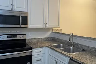 3670 NW 91st Ln, Sunrise, FL 33351 - Photo 11