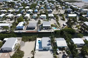 27346 Martinique Ln, Lower Sugarloaf Key, FL 33042 - Photo 23