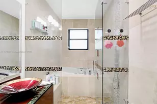 8953 NW 147th Terrace, Miami Lakes, FL 33018 - Photo 23