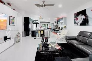 8953 NW 147th Terrace, Miami Lakes, FL 33018 - Photo 9