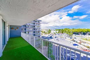 1800 NW 24th Ave, Miami, FL 33125 - Photo 27