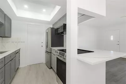 340 Leisure Blvd, Pompano Beach, FL 33064 - Photo 9