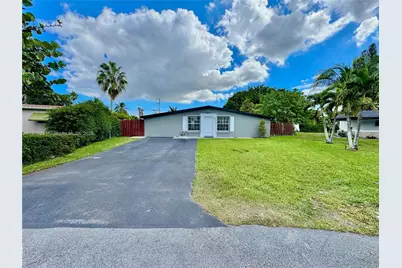 2462 NW 62nd Ter, Margate, FL 33063 - Photo 19