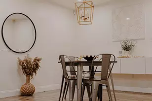 7705 NW 178th St, Hialeah, FL 33015 - Photo 11