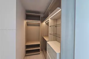 18975 Collins Ave, Sunny Isles Beach, FL 33160 - Photo 17