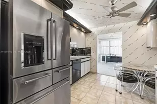 800 Parkview Dr, Hallandale Beach, FL 33009 - Photo 15