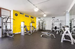 800 Parkview Dr, Hallandale Beach, FL 33009 - Photo 31