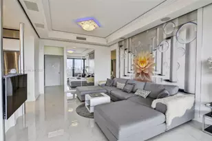 20335 W Country Club Dr, Aventura, FL 33180 - Photo 5