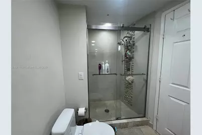 3370 Hidden Bay Dr #1205, Aventura, FL 33180 - Photo 11