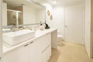 465 Brickell Ave, Miami, FL 33131 - Photo 11