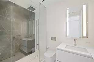 300 Biscayne Blvd Way, Miami, FL 33131 - Photo 35