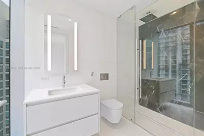 300 Biscayne Boulevard Way #3404, Miami, FL 33131 - Photo 29
