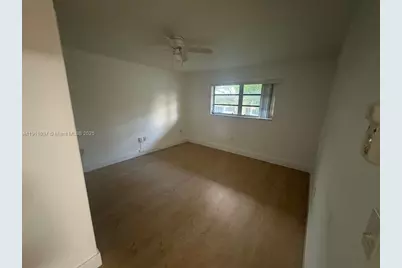 1550 NE 191st St #310, Miami, FL 33179 - Photo 7