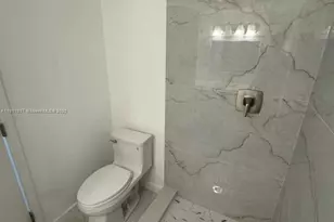 1550 NE 191st St, Miami, FL 33179 - Photo 5