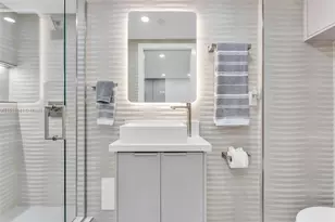 19707 Turnberry Way, Aventura, FL 33180 - Photo 27