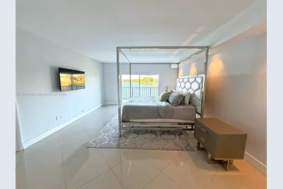 879 NE 195th St #228, Miami, FL 33179 - Photo 15