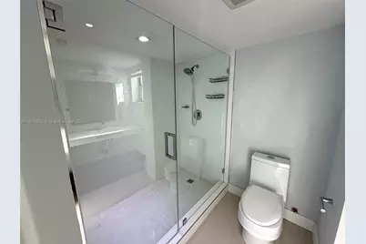 879 NE 195th St #228, Miami, FL 33179 - Photo 25