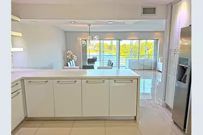 879 NE 195th St #228, Miami, FL 33179 - Photo 9