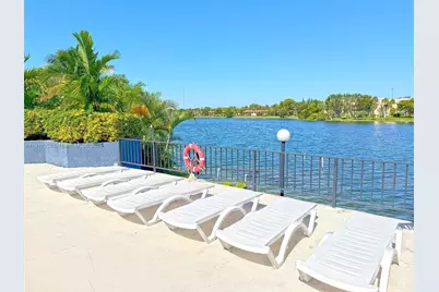 879 NE 195th St #228, Miami, FL 33179 - Photo 33