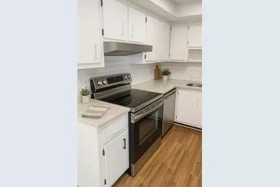 227 Castlewood Dr #102, North Palm Beach, FL 33408 - Photo 7