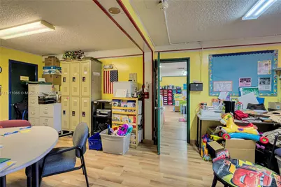 [Address not provided], Hollywood, FL 33024 - Photo 17