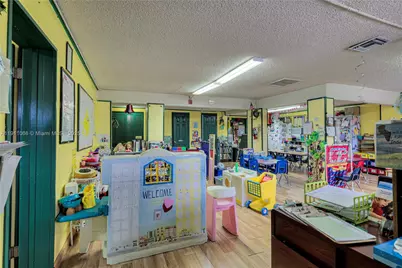 [Address not provided], Hollywood, FL 33024 - Photo 23