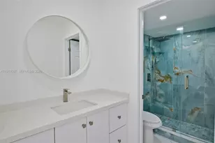 6284 NW 186th St, Hialeah, FL 33015 - Photo 9