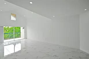 6284 NW 186th St, Hialeah, FL 33015 - Photo 15