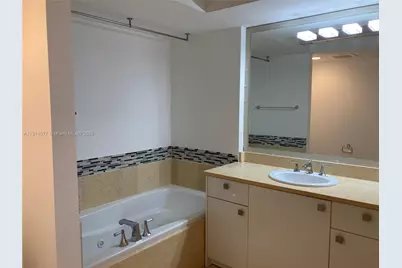 [Address not provided], Aventura, FL 33180 - Photo 17