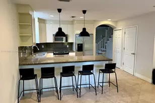 2920 Catalina St, Miami, FL 33133 - Photo 5